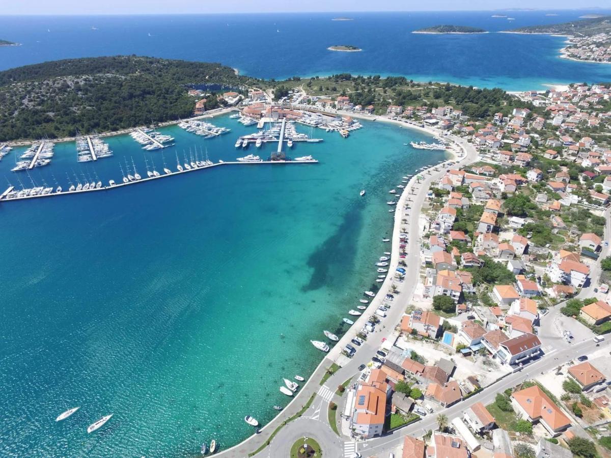 Kuca Za Odmor Rogoznica Vila Rogoznica  Exterior foto